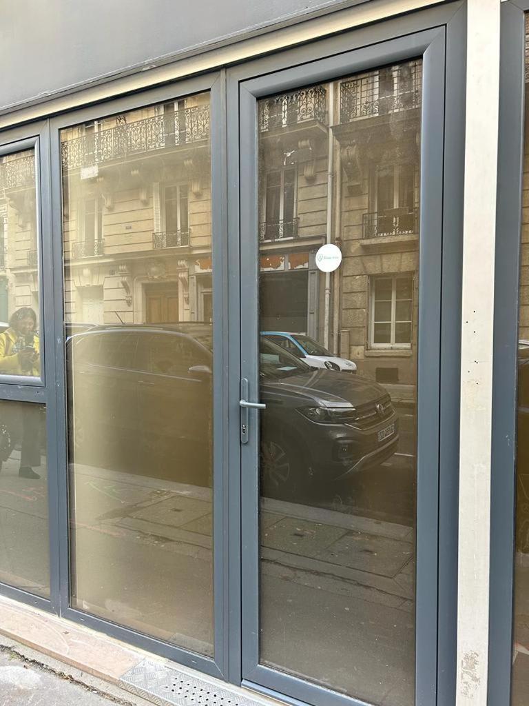 Stylish Modern Studio Apartment Paris Dış mekan fotoğraf
